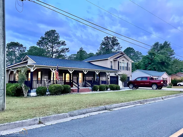 177 W Brewton St, Mc Rae, GA 31055