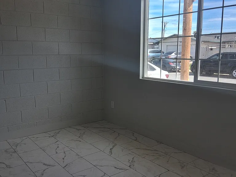 1451 Parsons Ave #A — Photo 3