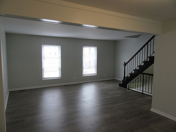 2nd image of 1991 Brighton Ln