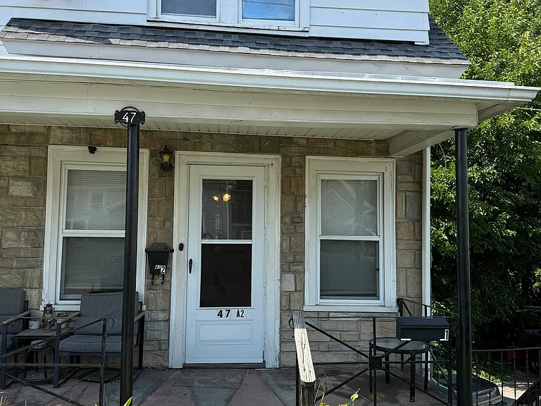 47 Maple St #1 — Photo 11