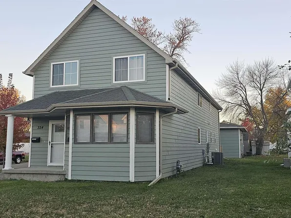 324 2nd St NE, Pipestone, MN 56164