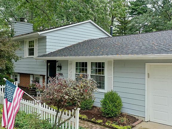 5th image of 5012 Hollyview Dr