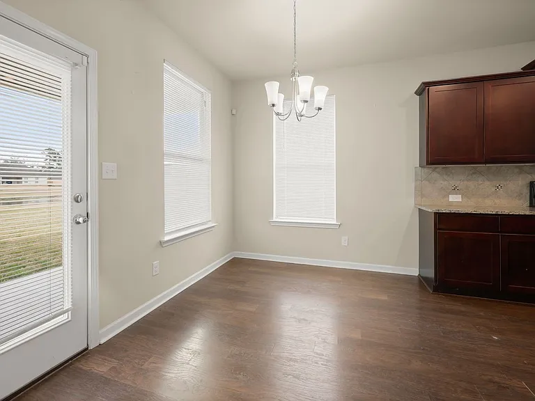 39405 Legacy Lake Dr — Photo 9