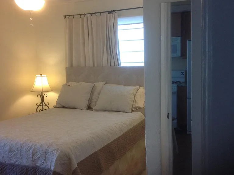 Back bedroom