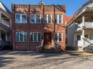 540 E 9th St #B, Brooklyn, NY 11218