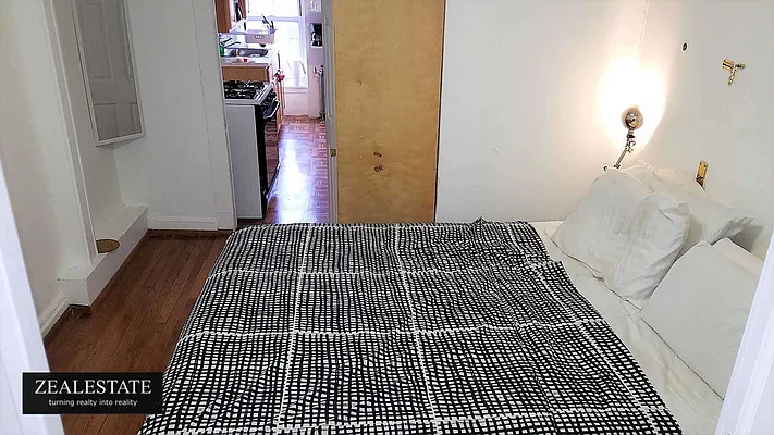 Rented by ZealEstate Group Inc | media 29