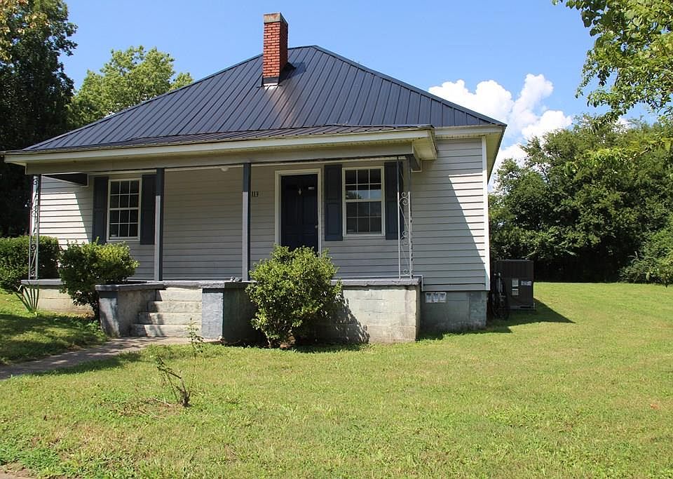 1st image of 113 Boyd St