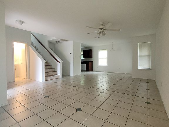 4th image of 312 Alpine Dr
