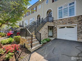 12 Sandra Ct, Old Bridge, NJ 08857