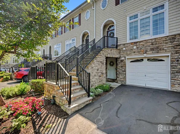 12 Sandra Ct, Old Bridge, NJ 08857