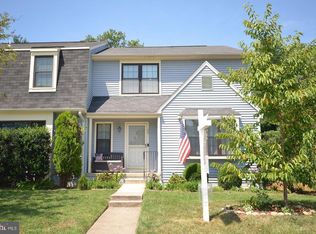 23 Haxall Ct, Sterling, VA 20165