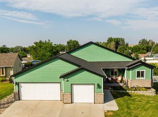 1909 Stadium Dr, Sheridan, WY 82801