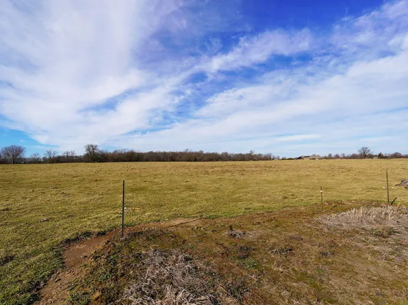 000 N Farm Rd 101, Springfield, MO 65802