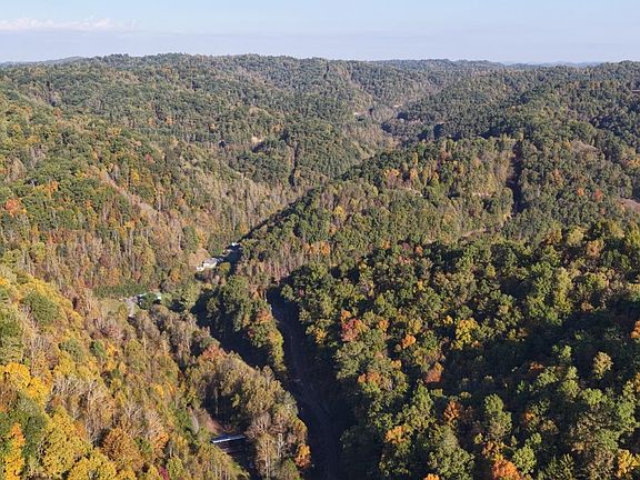 3rd image of Hurricane Creek Rd