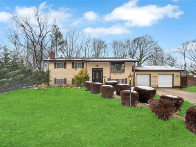 108 Colonial Springs Road, Wheatley Heights, NY, 11798