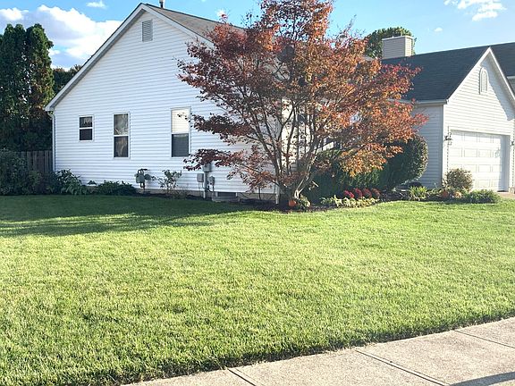 4th image of 7475 Crooked Stick Dr