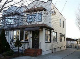 6457 60th Ave, Maspeth, NY 11378