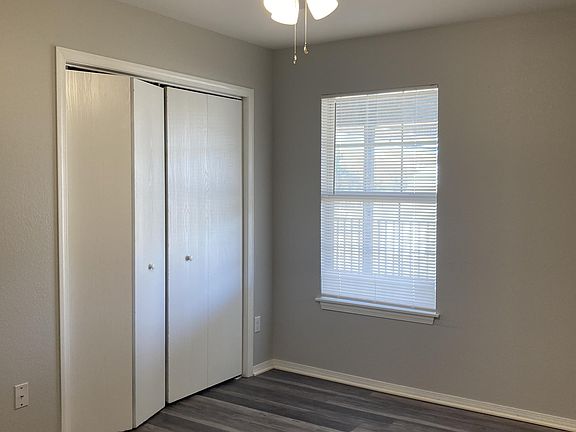 3rd image of 201 S Baggett St #5