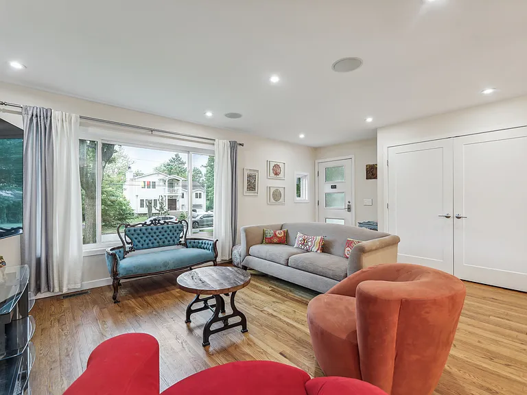 Spacious Living Room With Lots Of Natural Sun Light