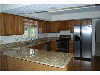 4th image of 5545 Dumfries Ct E