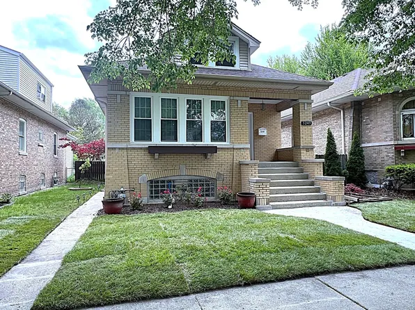 5249 Hoffman St, Skokie, IL 60077