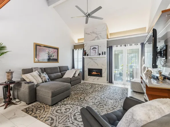 474 E Alluvial Ave Unit 181, Fresno, CA 93720