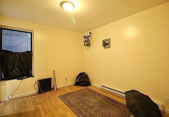 5th image of 124 E 107th St #2B