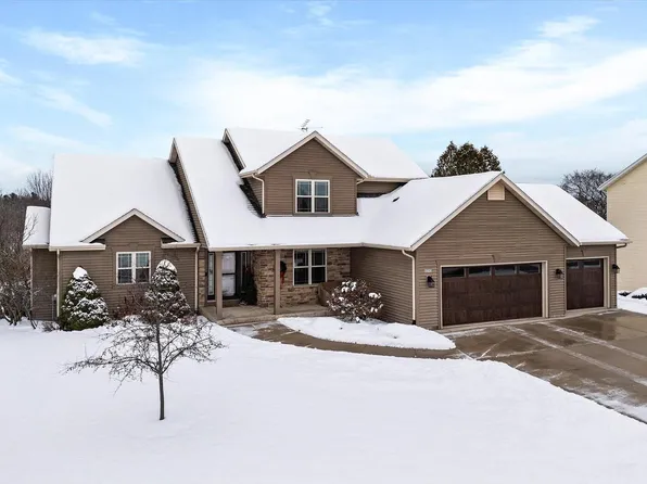 N6263 Kapur DRIVE, Sheboygan Falls, WI 53085