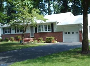142 Susan Dr, Ewing, NJ 08638
