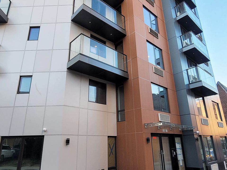 1st image of 116-17 Grosvenor Ln #2B
