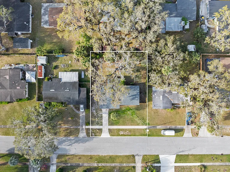 1145 Sebago Ave S — Photo 22