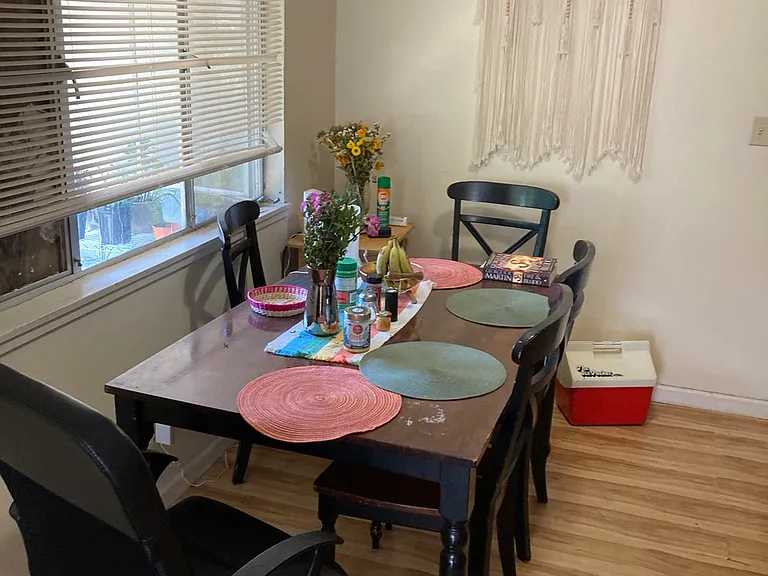 1201 Duke Dr #3 — Photo 2