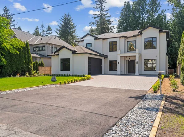 13030 15th Ave, Surrey, BC V4A 1K7