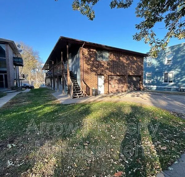 922 A St #5 — Photo 9