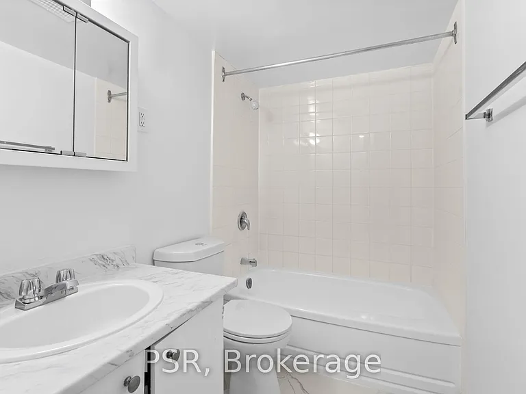 105 Rowena Dr #204 — Photo 12