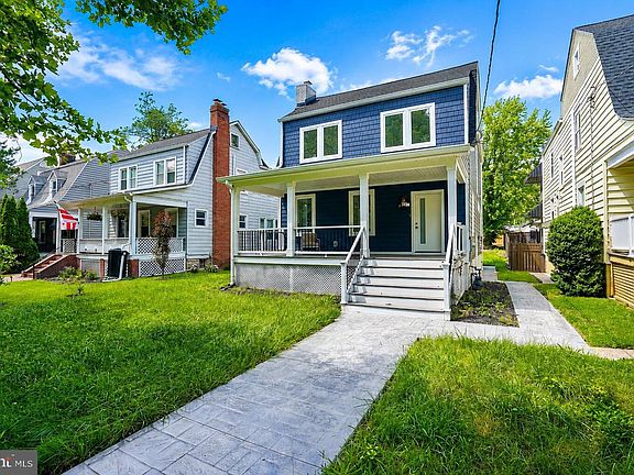 3rd image of 1341 Ingraham St NW
