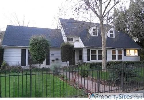 2nd image of 5657 Brockton Ave