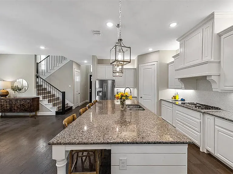 1266 Ocean Breeze Dr — Photo 7
