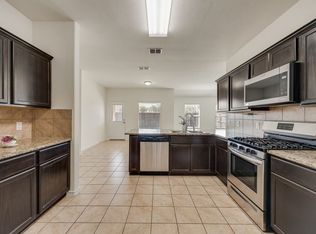 5117 Grayson Ridge Dr, Fort Worth, TX 76179