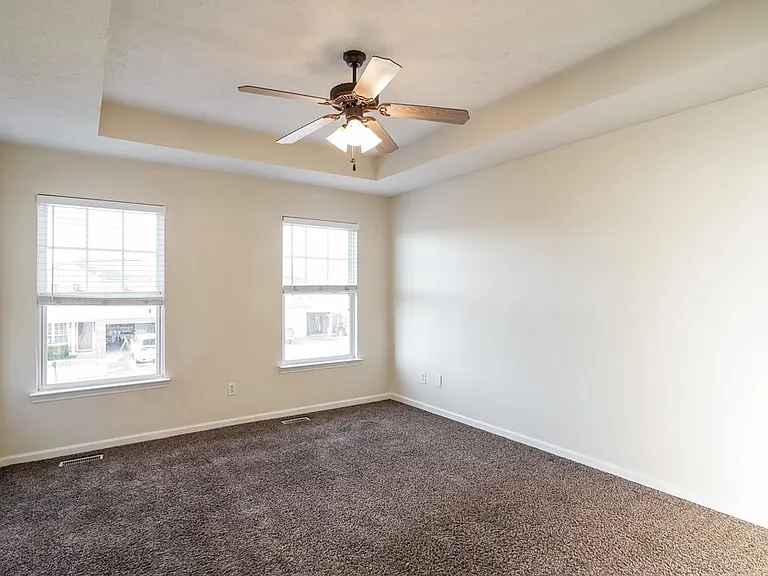 7212 Legacy Dr — Photo 10