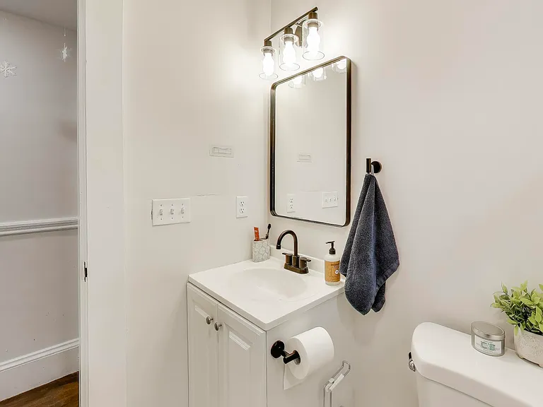65 Lambert Ave #2 — Photo 14