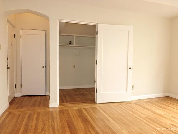 4th image of 1280 Pine St APT 104