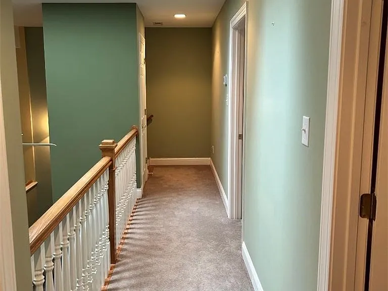4890 Independence Dr — Photo 13