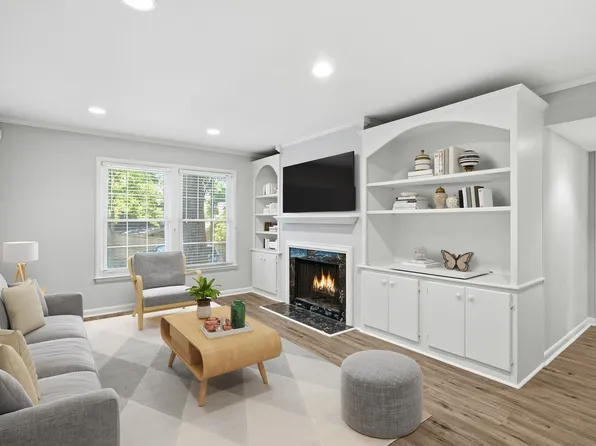 3000 Hillsboro Pike APT 8, Nashville, TN 37215