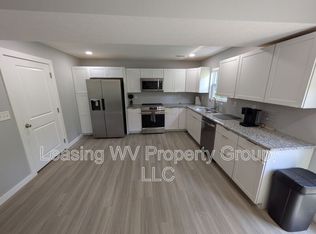 191 Berry Ln, Barboursville, WV 25504