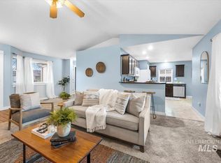 18200 Harvester Ave, Nampa, ID 83687
