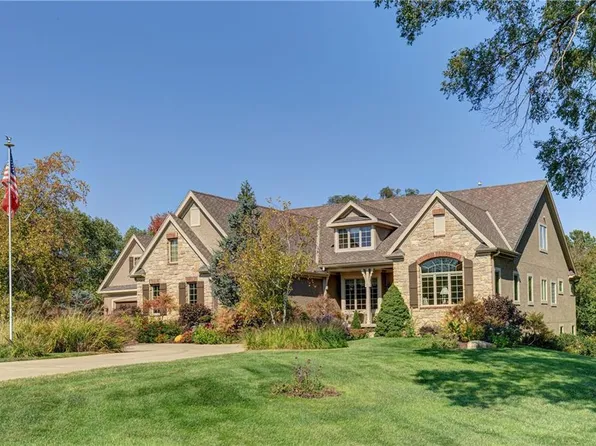 25620 W 75th St, Shawnee, KS 66227