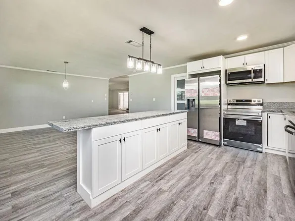 300 Riomar Drive, Port St Lucie, FL 34952