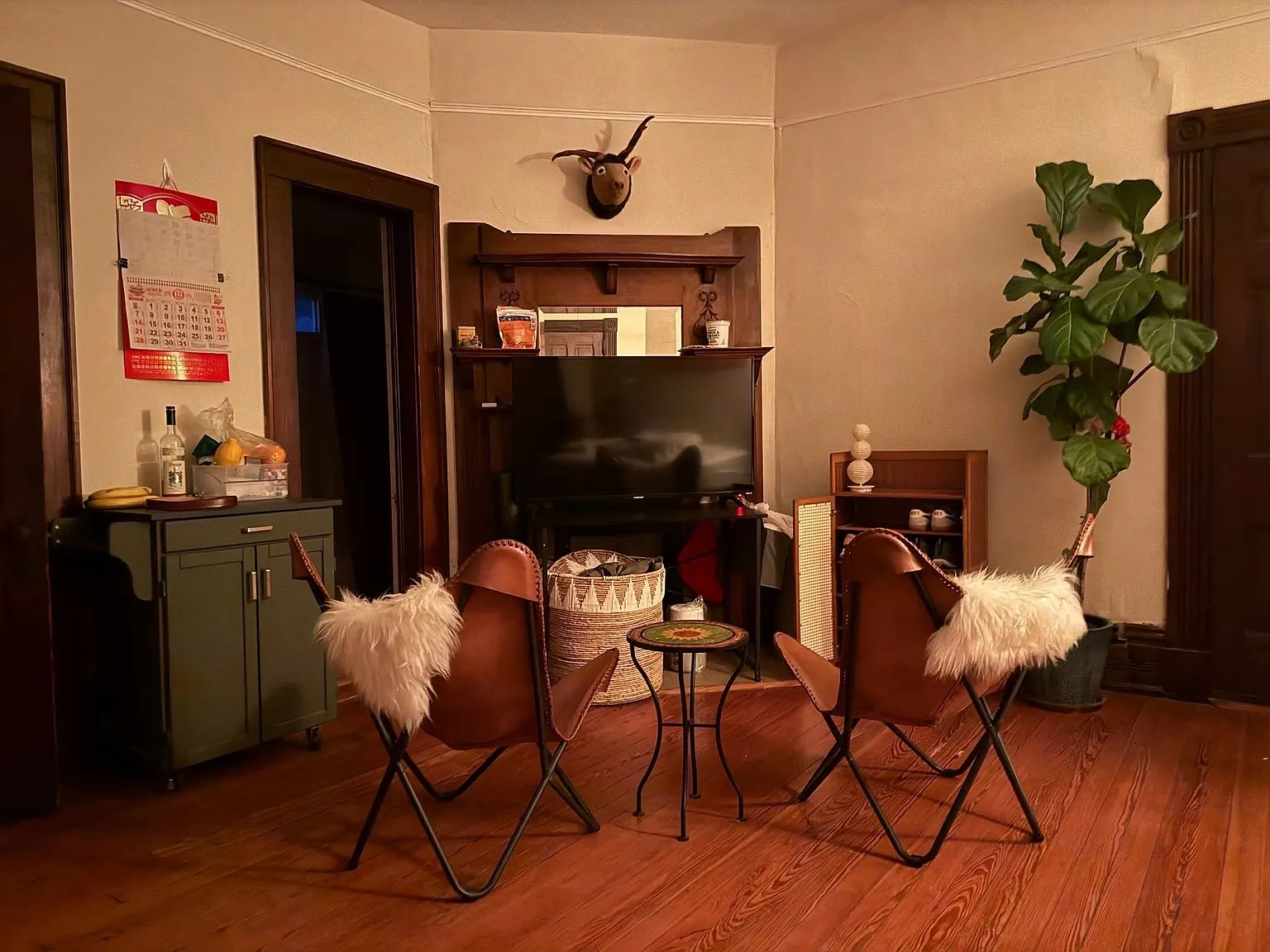 Studio, 585 sqft, $1,295 — Photo 3