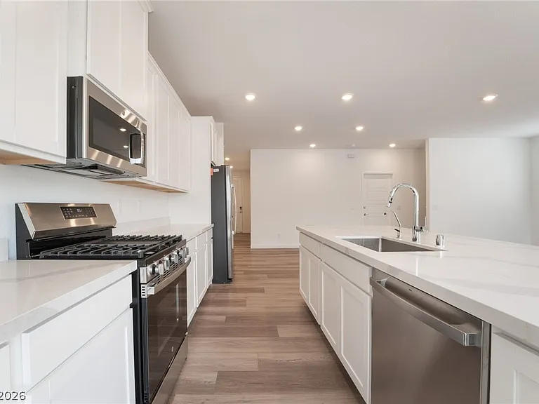 4136 Paragon Crest Ct — Photo 13